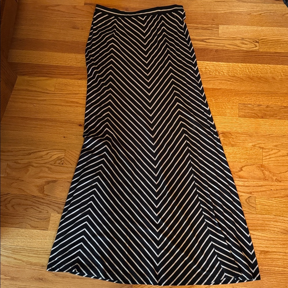 Black and cream Chevron Maxi Skirt
